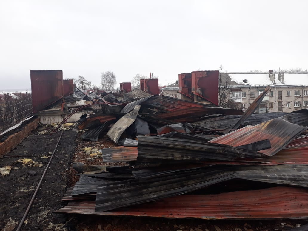 Жилой дом в Канаше после пожара временно непригоден для проживания | 01.04. 2021 | Чебоксары - БезФормата